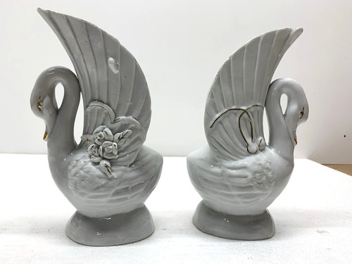Pair white swan posy vase - white,