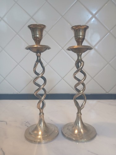 Pair antique brass - pair, barley