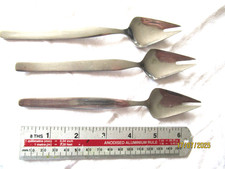 VINERS PROFILE SPLAYDS     THERE ARE THREE.