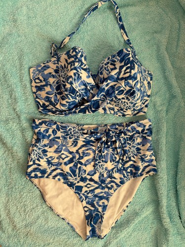 Excellent condition curvey two - condition,