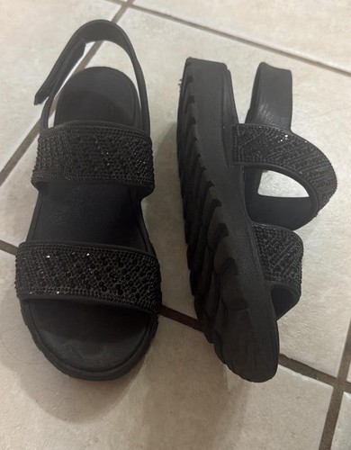 Skechers sandals size - , 9