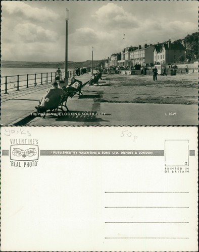 Filey promenade looking - filey, south