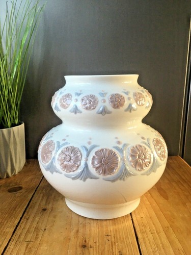 Rare lladro spring - vase, gourd