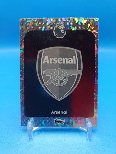 Arsenal badge near mint - near,