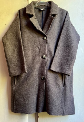 Stunning east oversized - ✫stunning, *east*