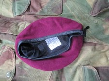 PARACHUTE REGIMENT & AIRBORNE FORCES issue MAROON BERET leather band 57CM used