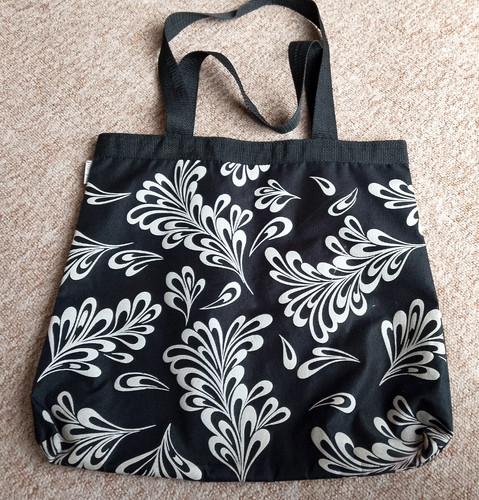 Principles retro looking black - retro,