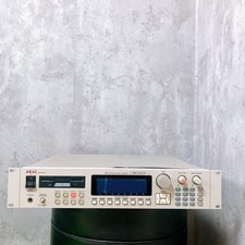 AKAI Professional S3000XL