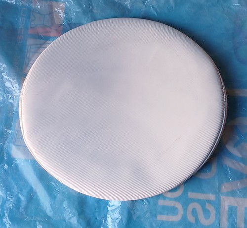 White plastic vinyl class - rn,