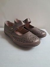 Boulevard Broze Leather Mary Jane Shoes Hook & Loop Fastening Cut Out. Size 6EEE