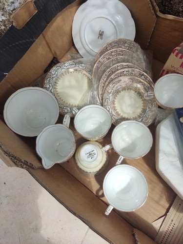 Royal staffordshire bone china - staffordshire,