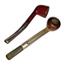 TWO VINTAGE SMOKING PIPES