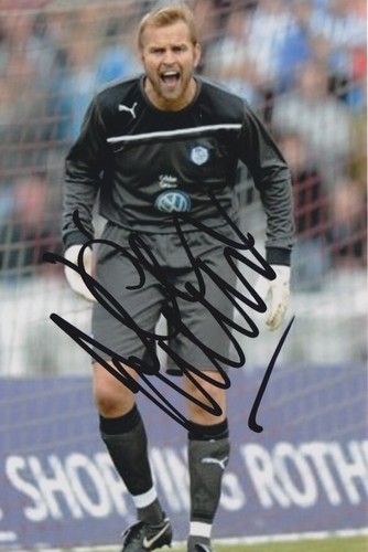 Nicky weaver hand signed - nicky,