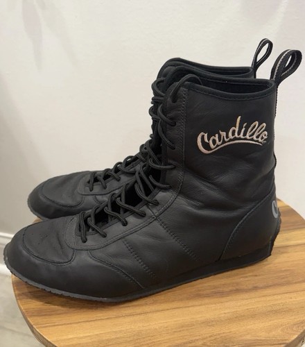 All black cardillo - black, indoor