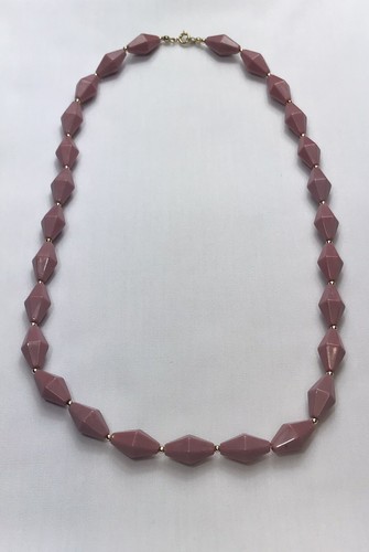 Vintage mauve pink necklaces - mauve,