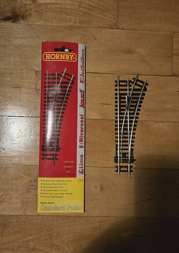 Hornby right hand - hand, standard