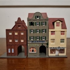 Pola B297 N Scale City Buildings “Künstlerviertel” Kit Meister-Modell With Box