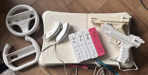 Nintendo wii balance board - nintendo,