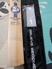 SG Triple Crown Xtreme Cricket