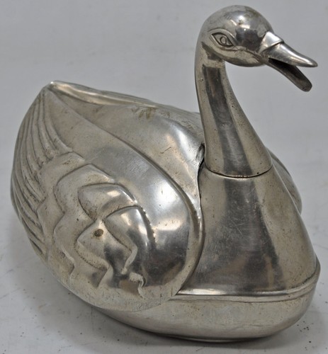 Antque brass duck shaped betel - brass,