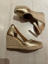 River Island Gold Whipstitch