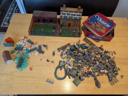 1950s metal farmyard - farmyard, figurines