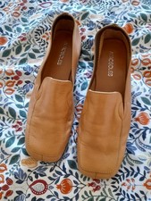 Aerosoles Women's Tan Leather Slip On Loafer Size 5.5 BNWOT
