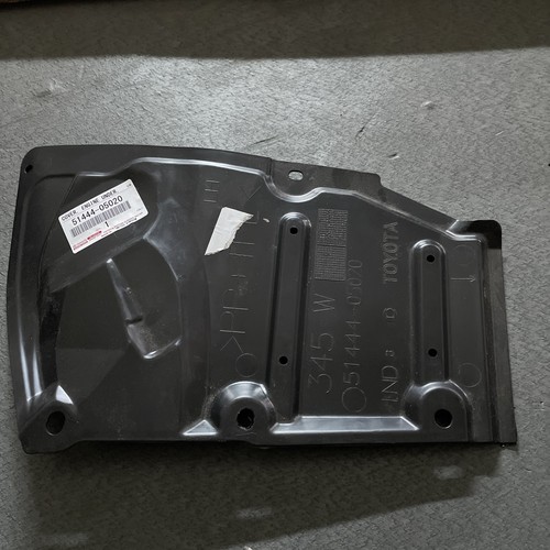 Genuine toyota auris avensis - genuine,
