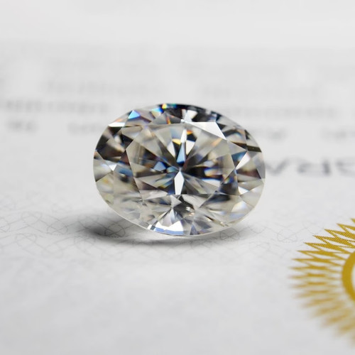 Canary white oval diamond - 4,