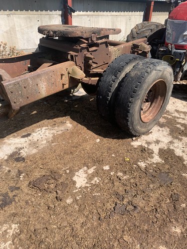 Fifth wheel dolly bogie - bogie, axle