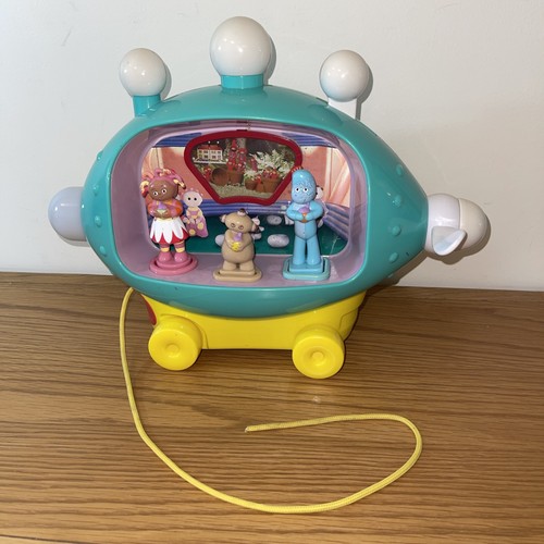 The night garden - in, pinky