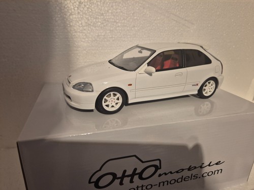Honda civic type r - 1/18,