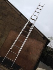 LADDER - THREE SECTION EXTENDING - BRITISH MADE - 5-1 METERS - USED ONCE