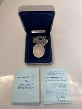 Elizabeth R Solid Silver