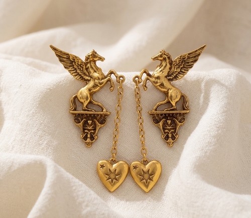 Medieval earrings pegasus - medieval,