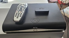 SKY PLUS +HD BOX AMSTRAD