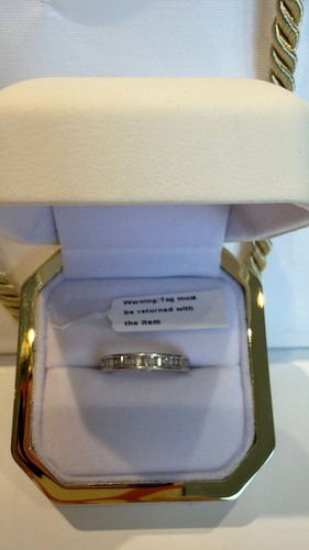 White gold baguette - 9k,