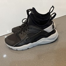 Nike Air Huarache size 2