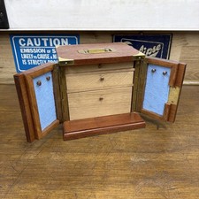 Vintage wooden jewellery - wooden,