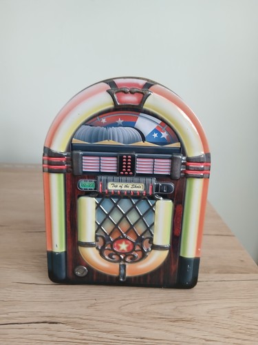 Retro style jukebox tin box - retro,