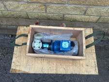 Caster Pompe Pump Brook