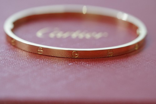 Cartier 18k love bracelet - love,