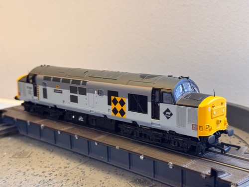 Bachmann 380ds class 5 - class, 37/5