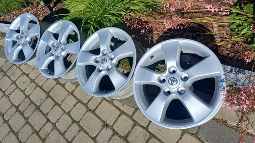 Alloys 5x114 3 toyota - 16",
