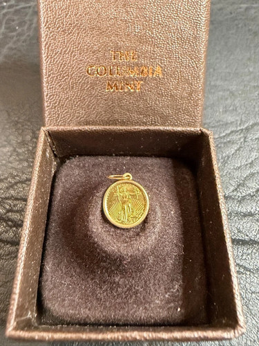 Genuine solid gold - 22,