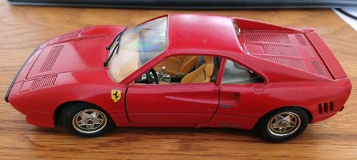 Burago farrari gto 1984 model - farrari,