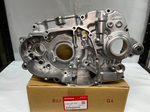 Honda left engine center crank - left,