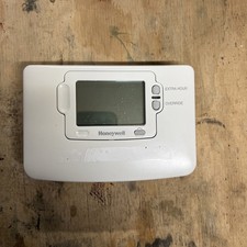 Honeywell ST9100C1006 Programmable 7-Day Timer, White.