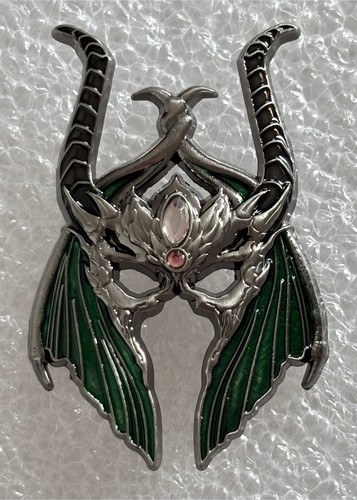 Disney store official pin - store,