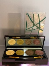 NEW Boots No7 Define & Shimmer Eye Palette with Brush New